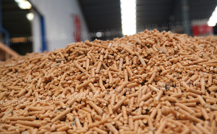 湖北鋸末顆粒機生產(chǎn)的生物質(zhì)顆粒燃料 湖北鋸末顆粒機生產(chǎn)的生物質(zhì)顆粒燃料