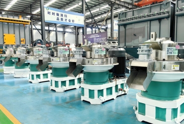 快來(lái)看看，木屑顆粒機(jī)如何將各種廢棄物料轉(zhuǎn)化為顆粒燃料的